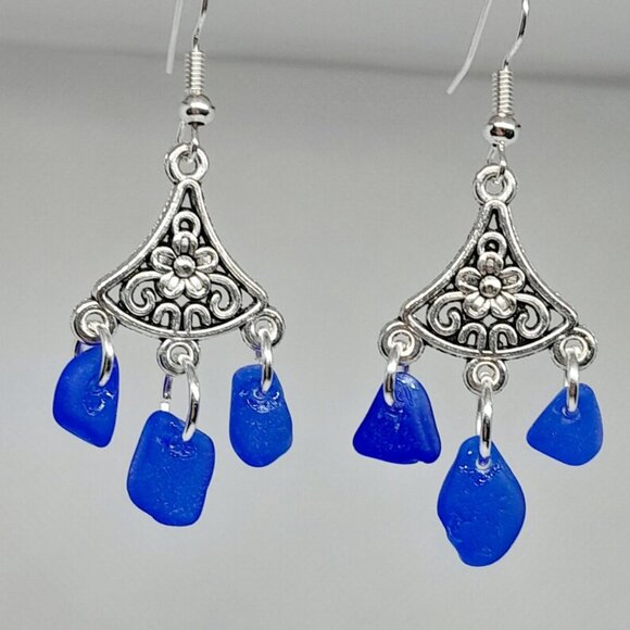 Sea glass earrings - Picture 2 of 2